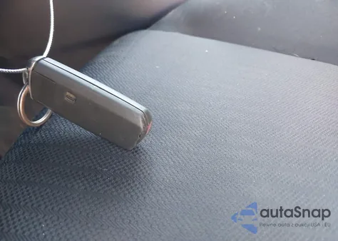 2015 Mazda Mazda3 I Sport z USA, uszkodzony, nr VIN JM1BM1U77F1251272